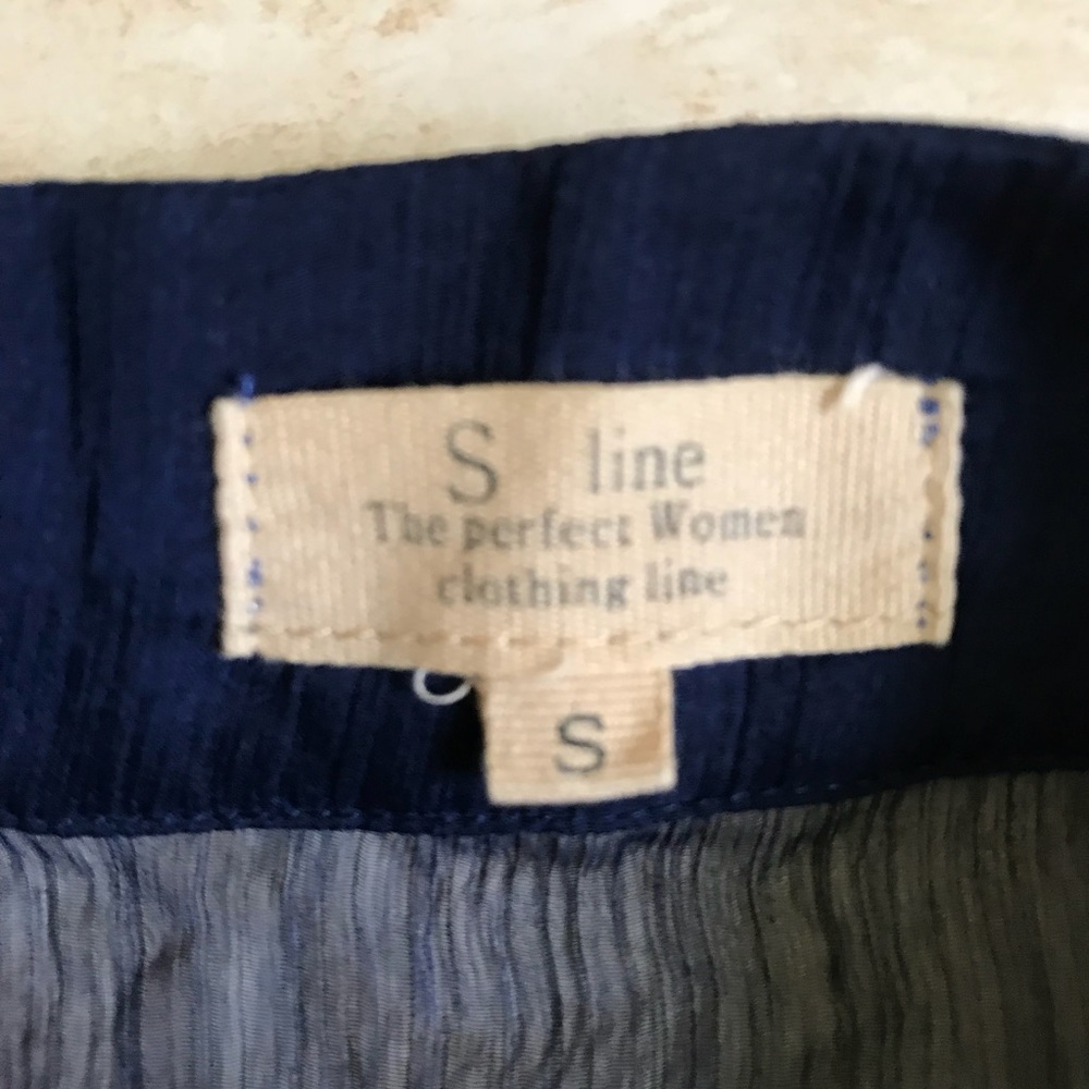EUC 💙 SLINE | Sheer Navy Blue Ruffle Top - Picture 4 of 7